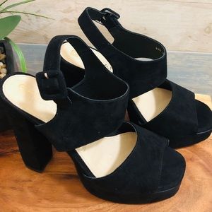 NWOT FIORANNO Blacks Shoes